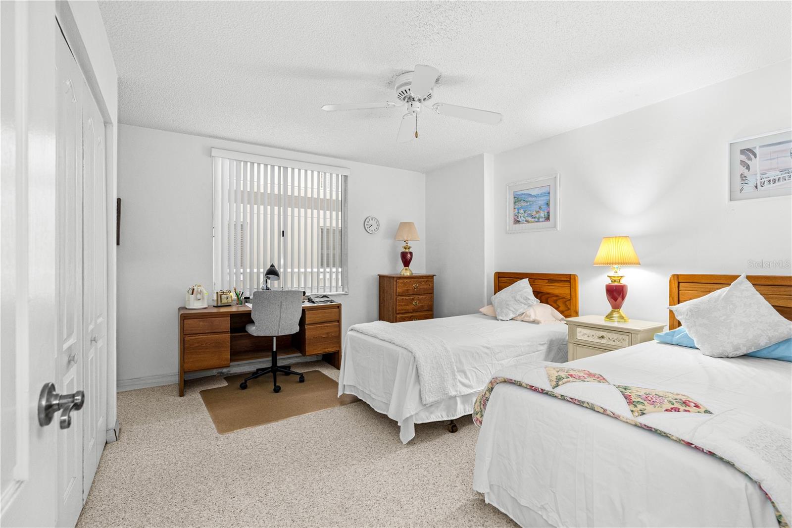 OCEANS CLOVERLEAF CONDO - Residential
