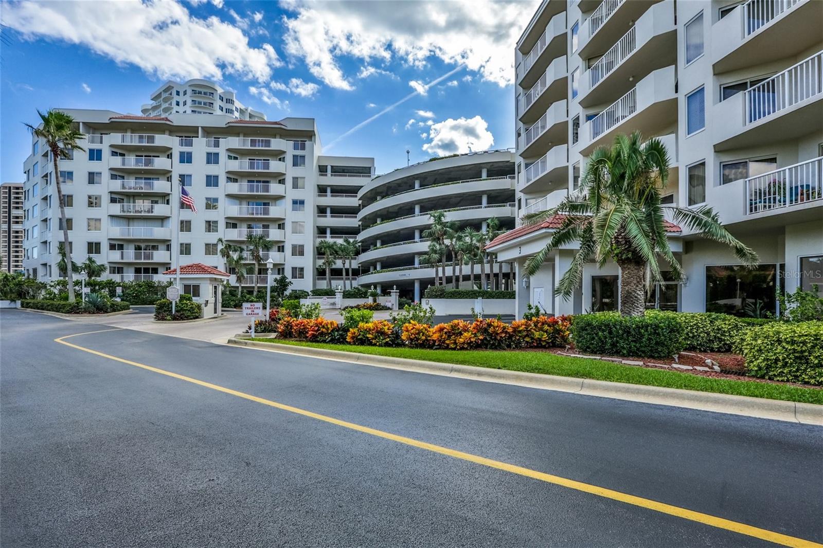 OCEANS CLOVERLEAF CONDO - Residential