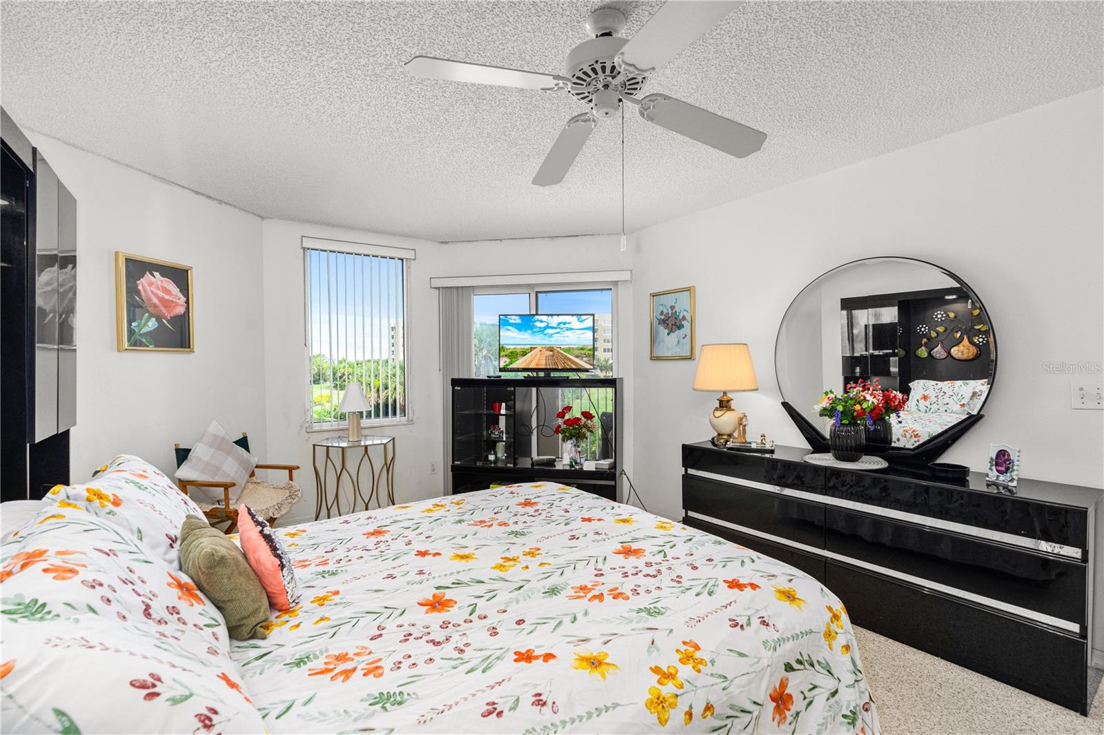 OCEANS CLOVERLEAF CONDO - Residential