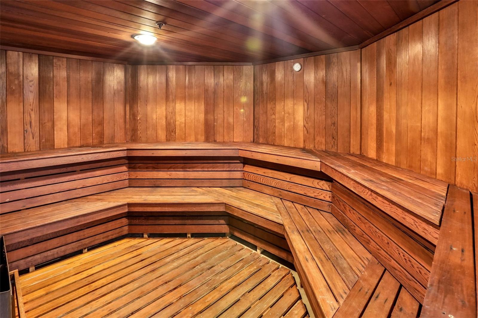 OCEANS CLOVERLEAF CONDO - Residential