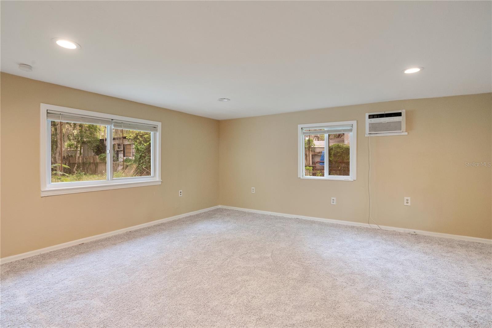 CARASTAL MANOR ADD - Residential Lease