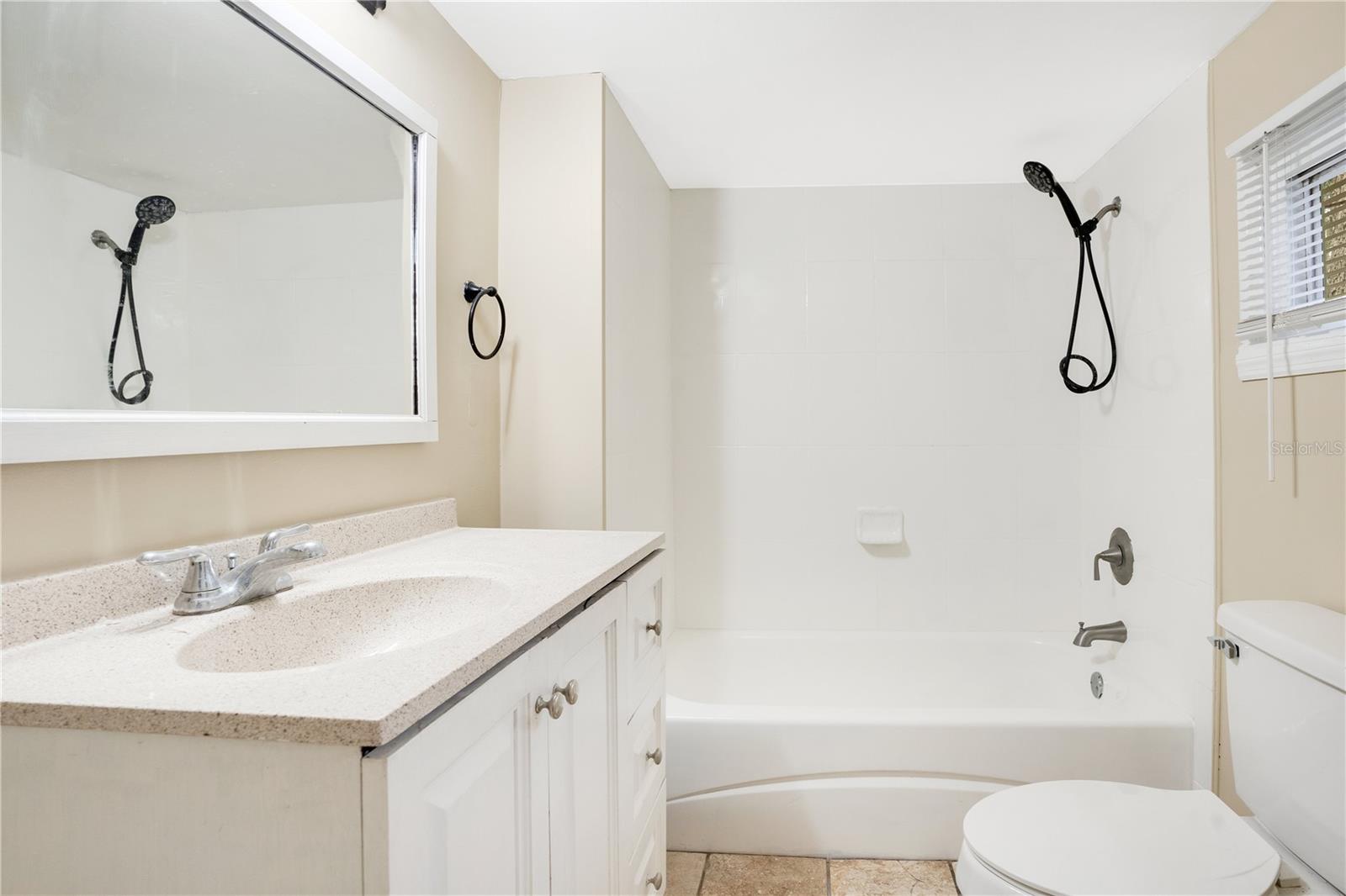 CARASTAL MANOR ADD - Residential Lease