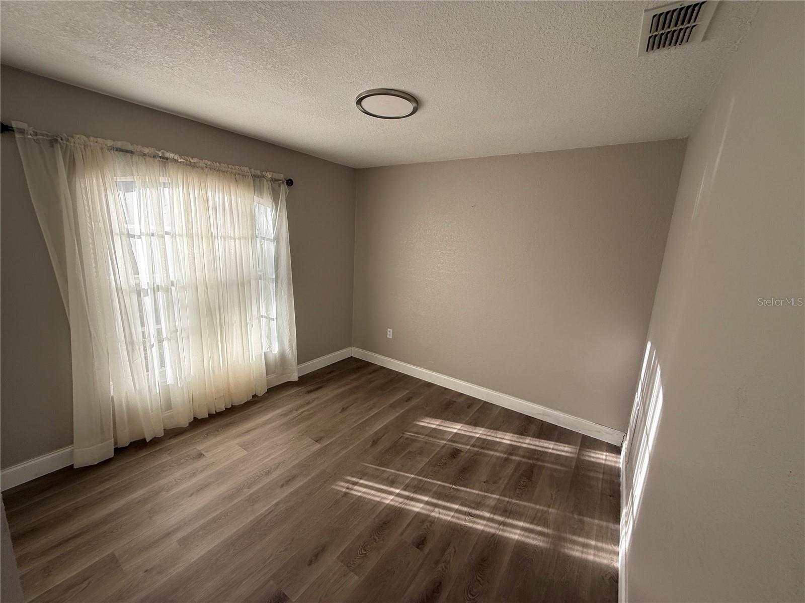 ORANGEWOOD COMMUNITY - Residential