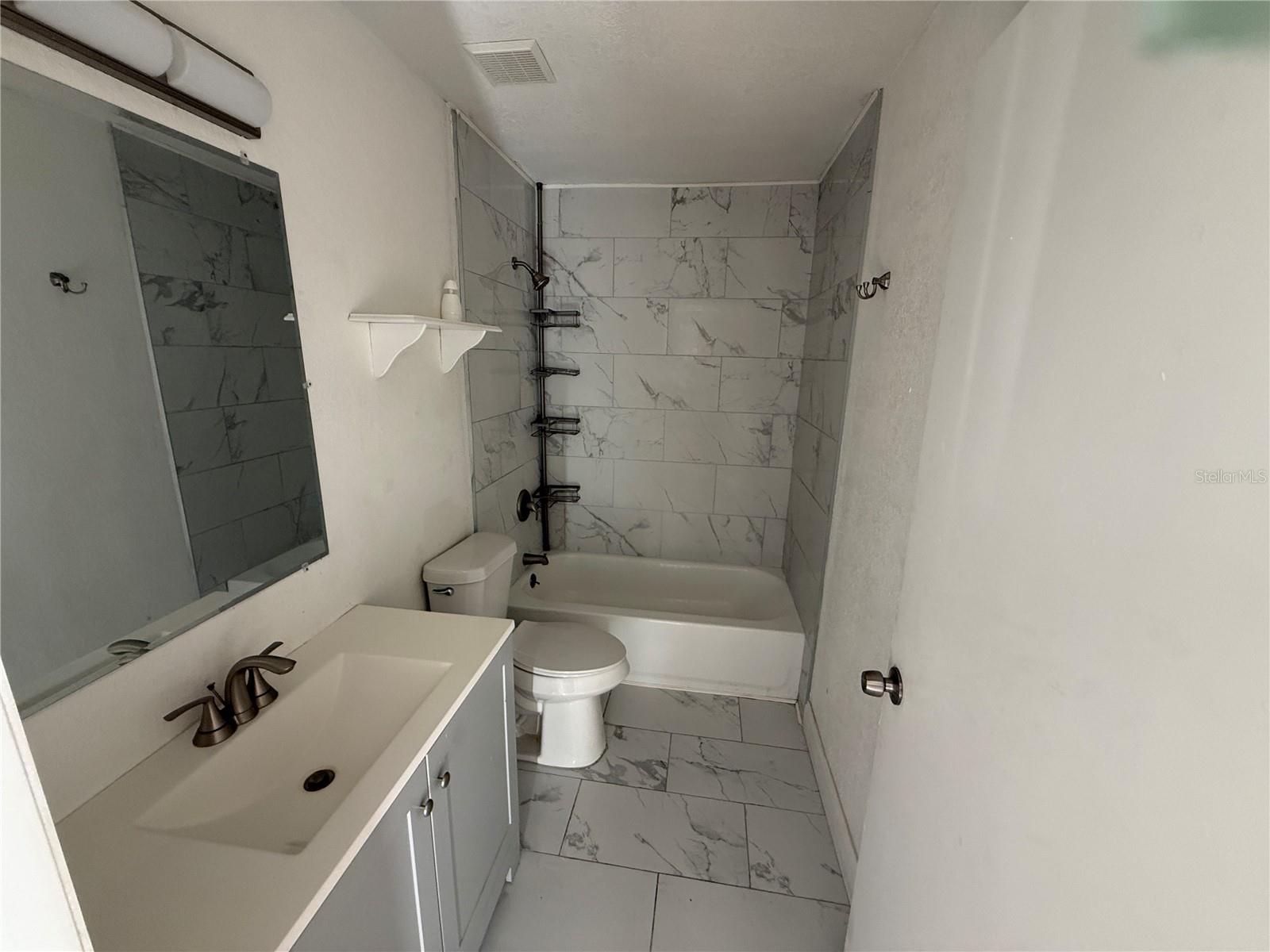 ORANGEWOOD COMMUNITY - Residential