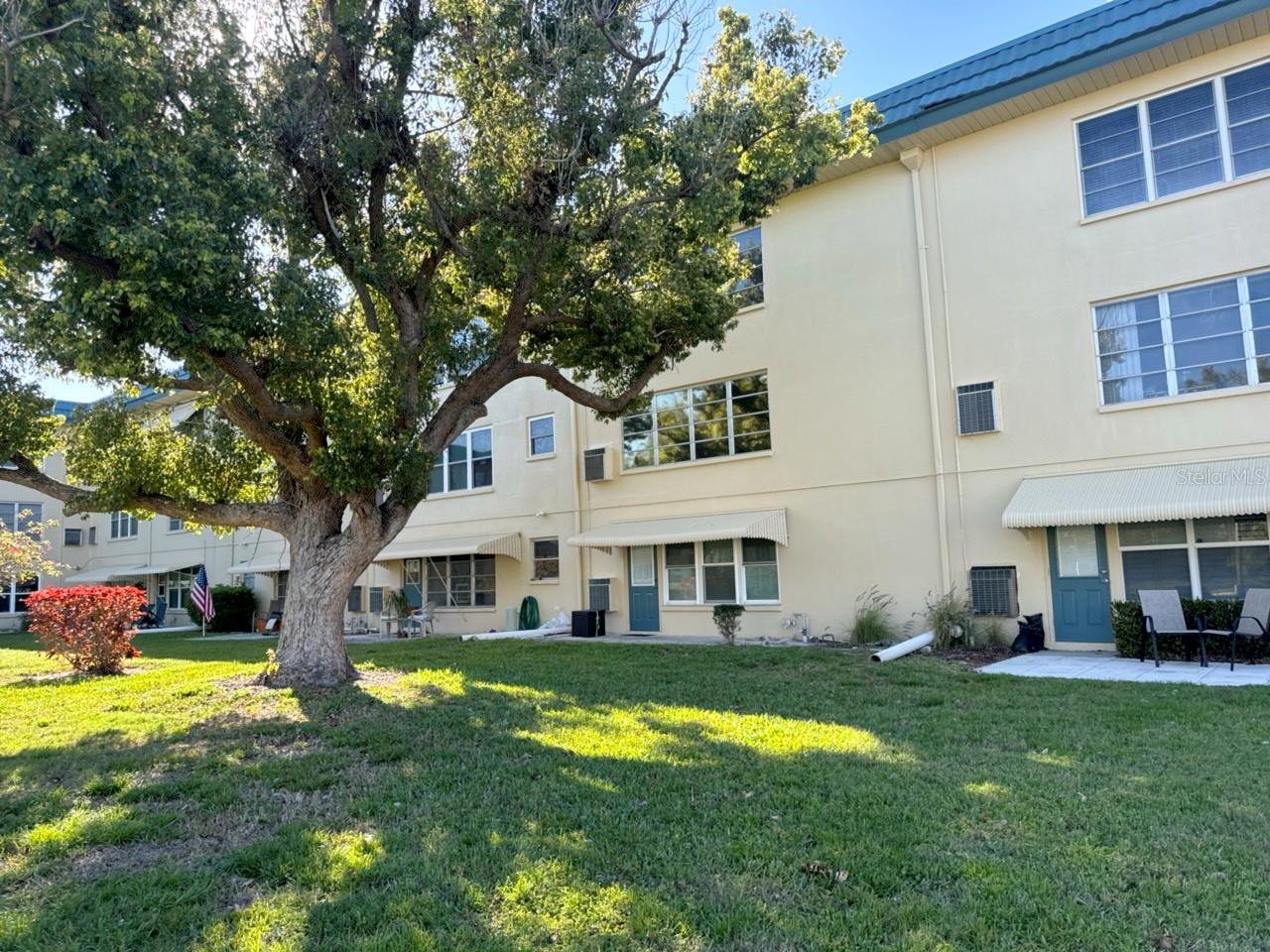 5750 80TH STREET N B203