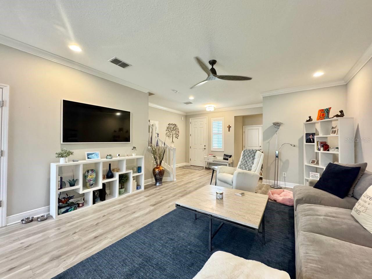 TOWNS AT BELLEAIR GROVE - Residential Lease