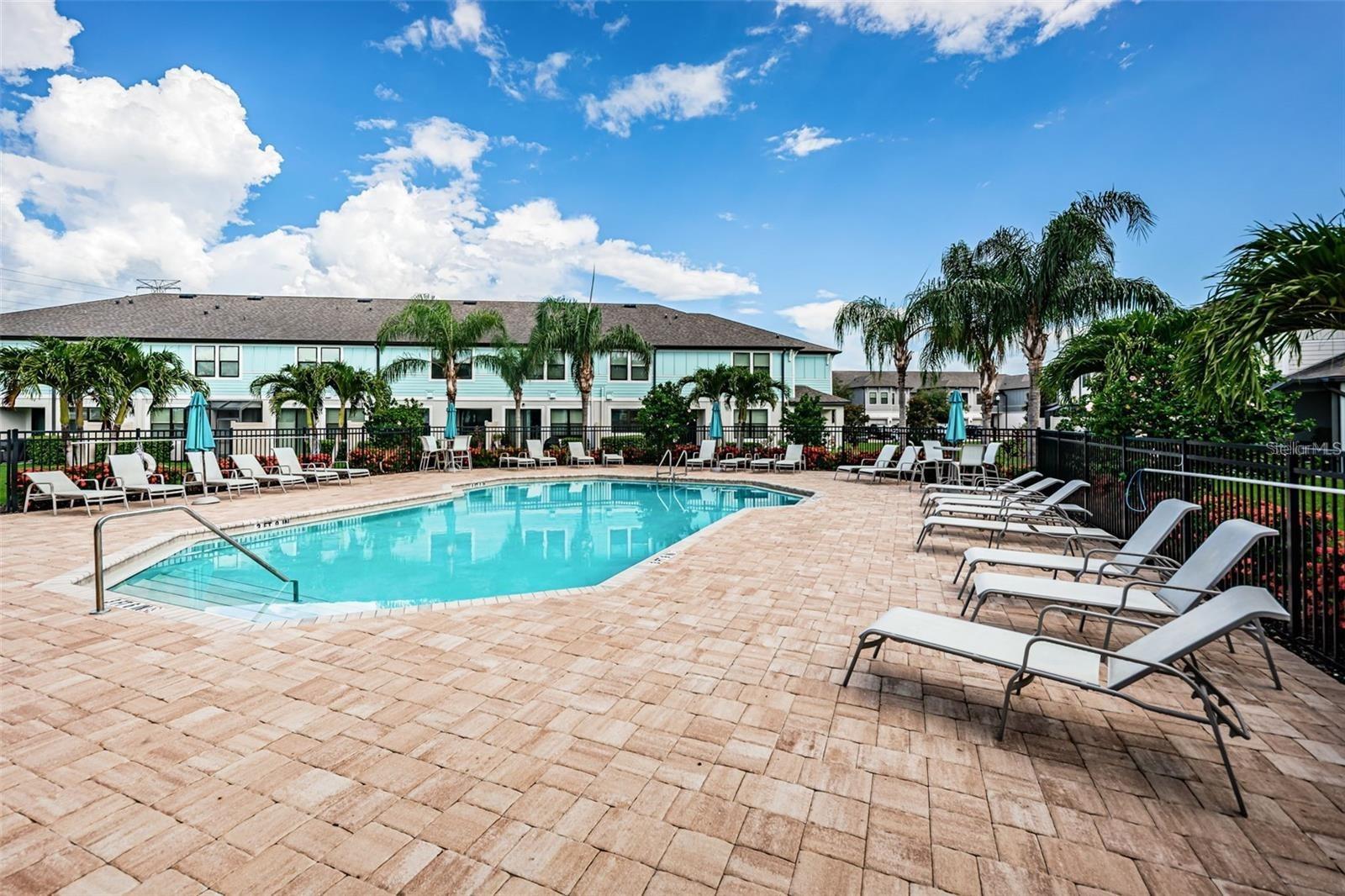 TOWNS AT BELLEAIR GROVE - Residential Lease