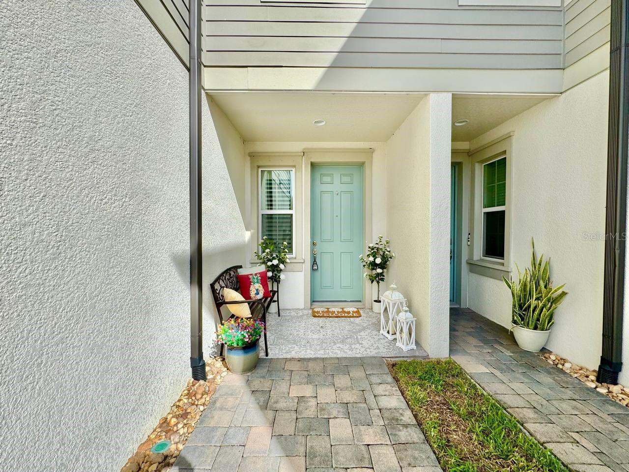 TOWNS AT BELLEAIR GROVE - Residential Lease