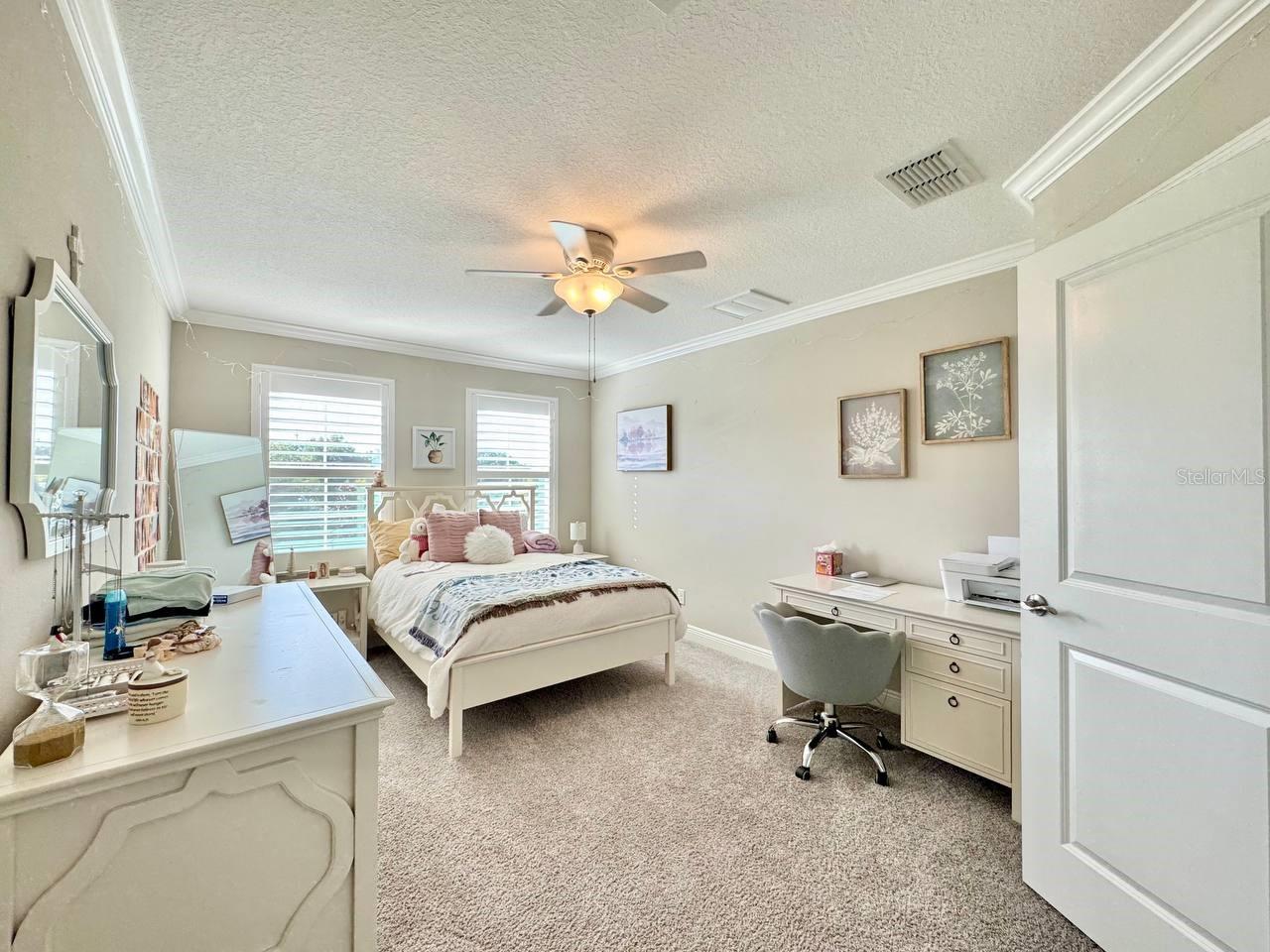 TOWNS AT BELLEAIR GROVE - Residential Lease