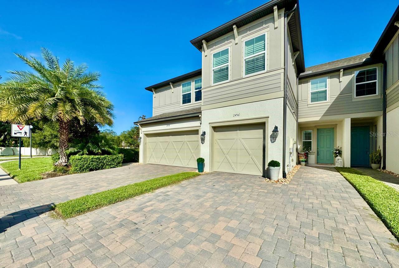 TOWNS AT BELLEAIR GROVE - Residential Lease
