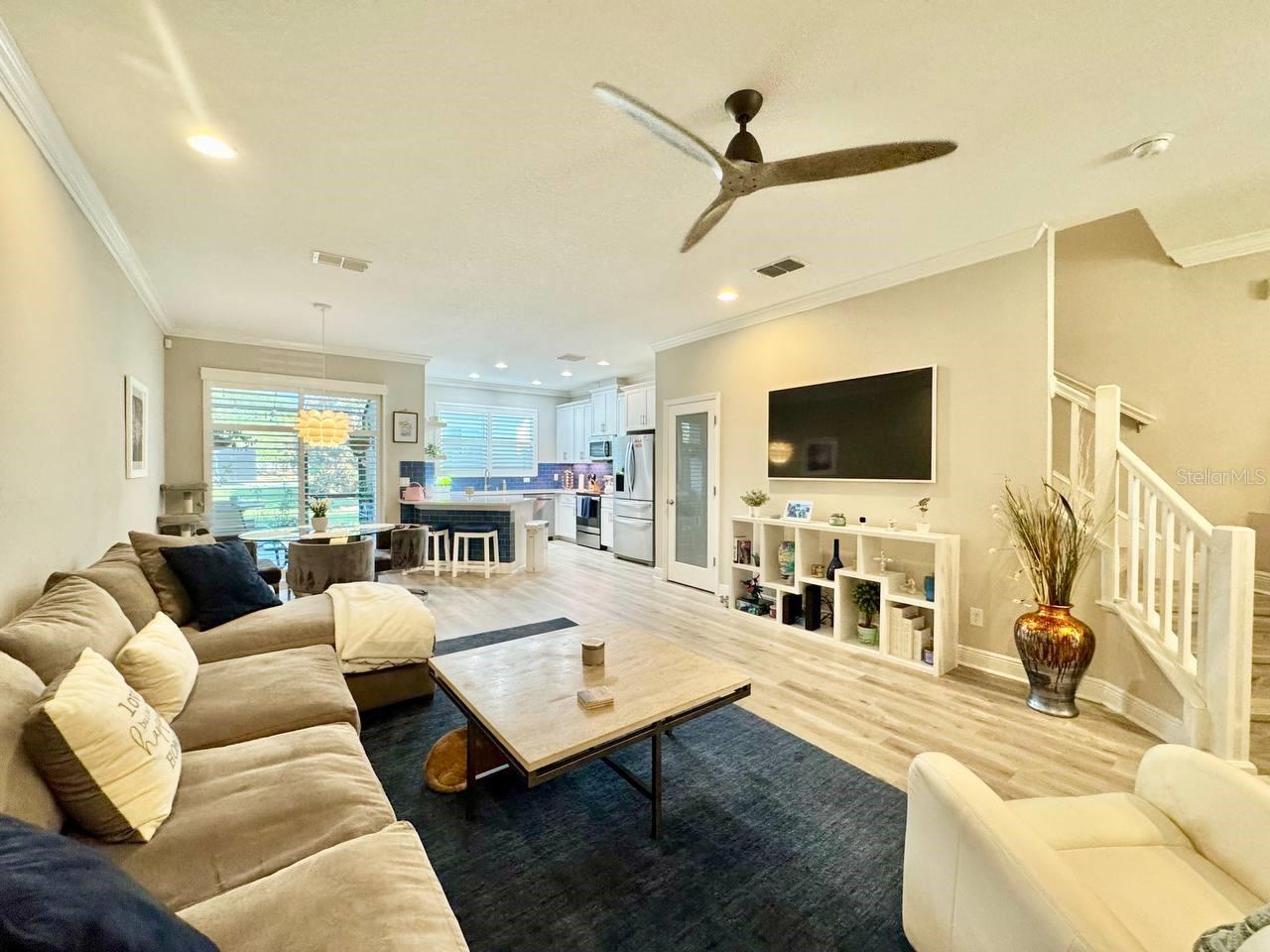 TOWNS AT BELLEAIR GROVE - Residential Lease
