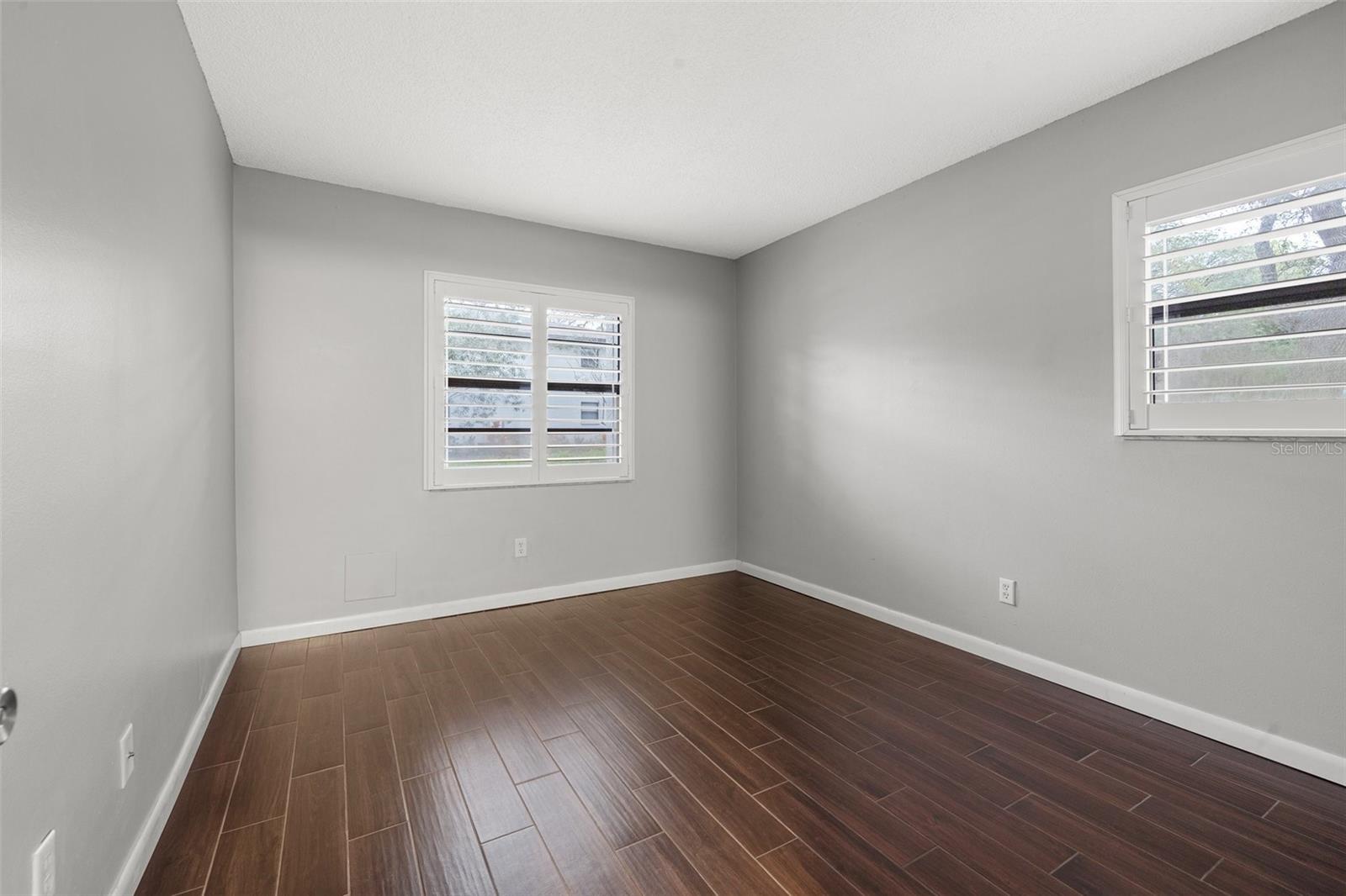 IMPERIAL OAKS CONDO - Residential Lease