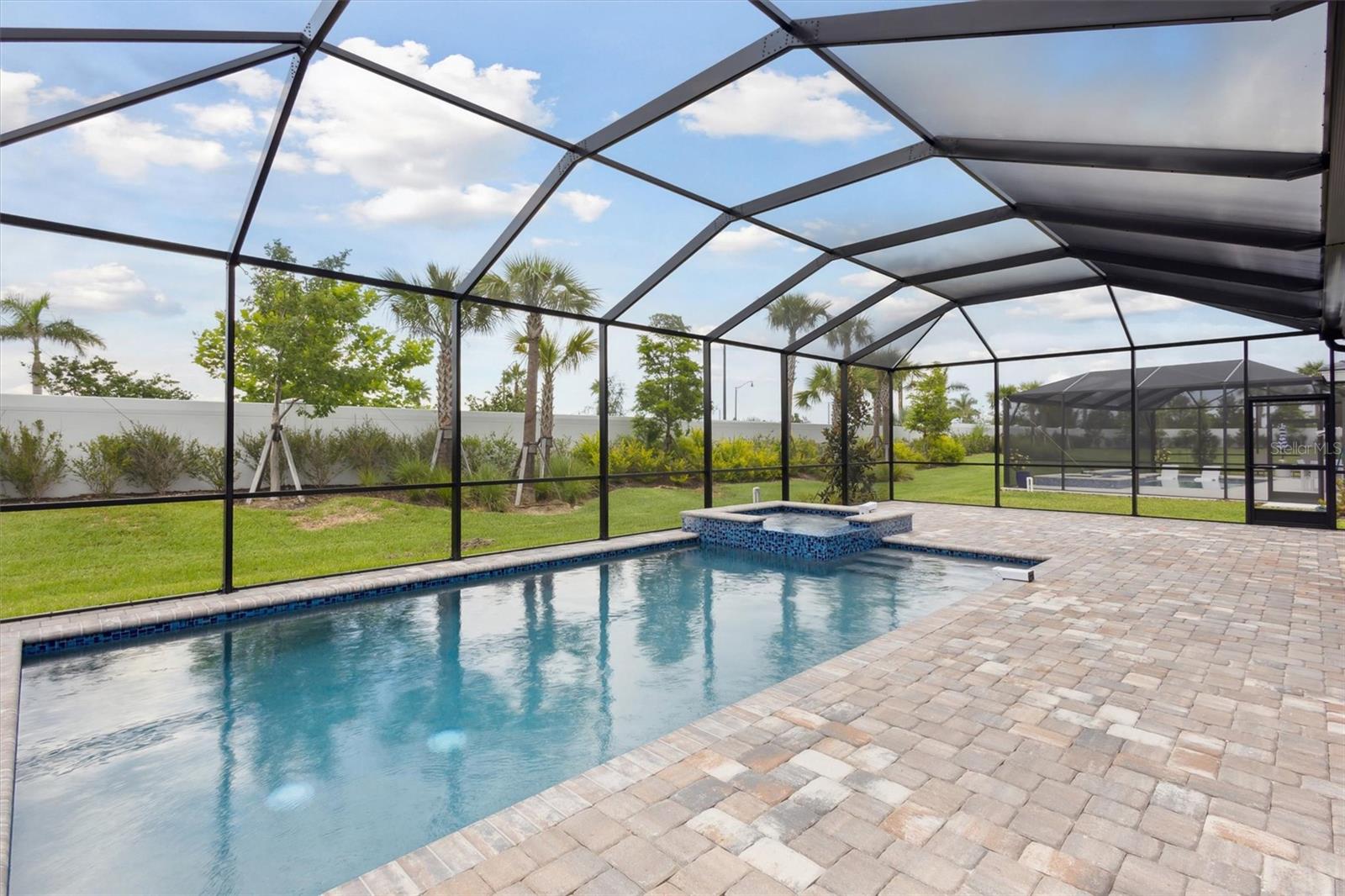 WELLEN PARK - Residential