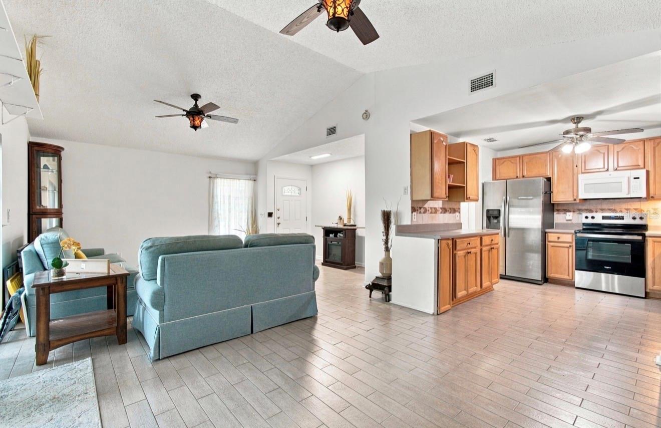 1932 GREGORY DRIVE