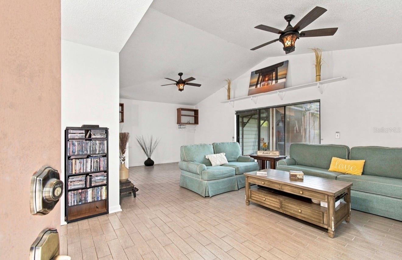 1932 GREGORY DRIVE