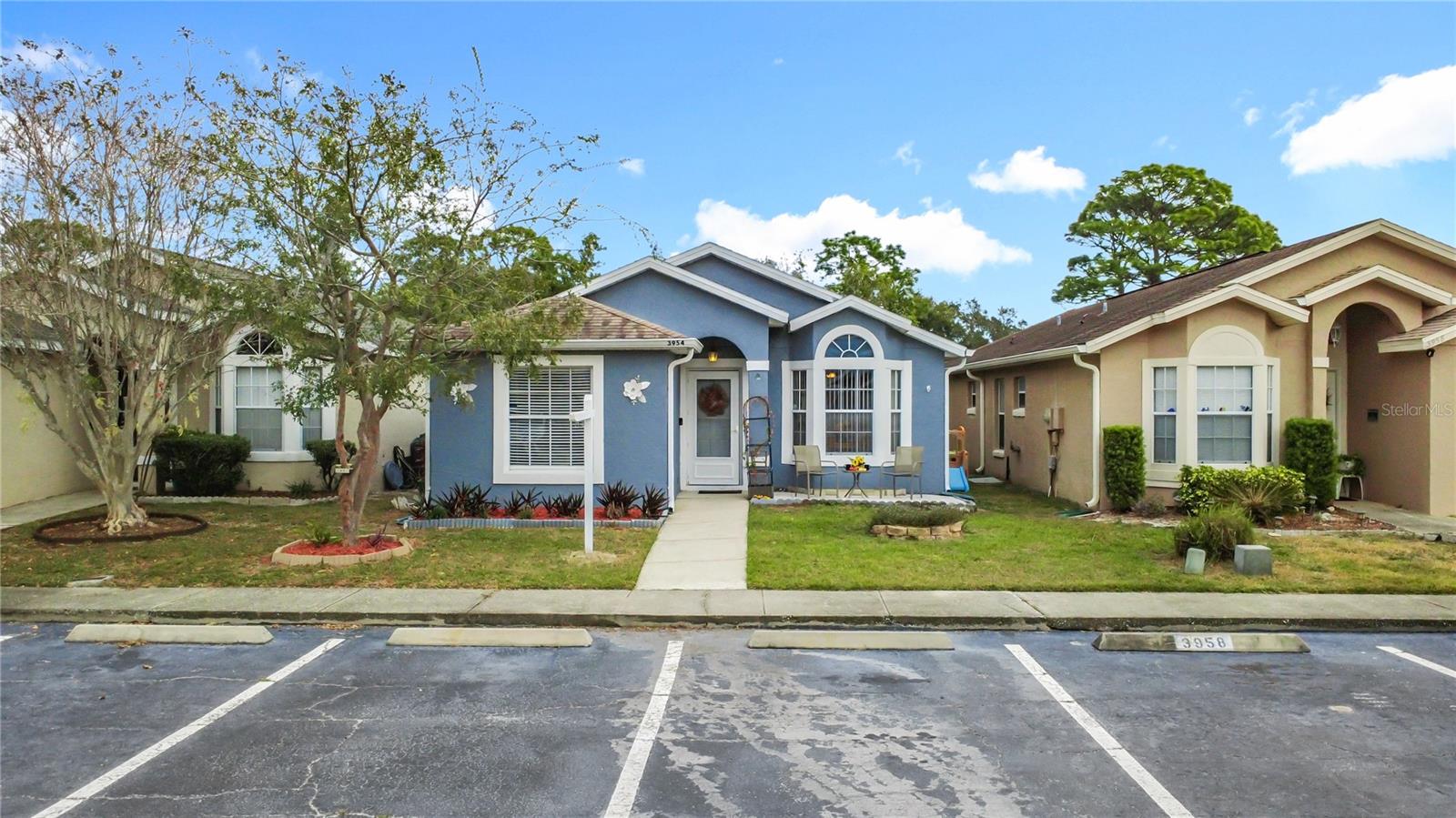 DEER RUN UNIT 14B - Residential