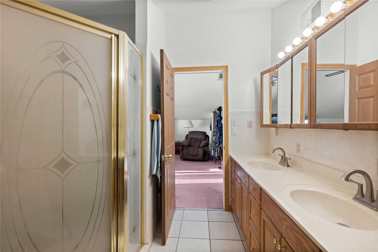 HIGHWAY LAKE ESTATES - Residential