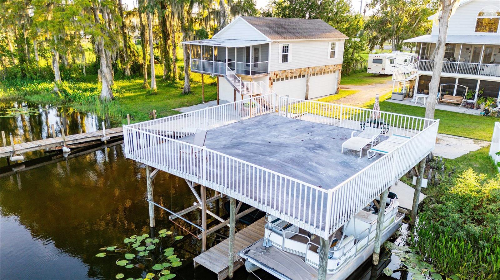 HIGHWAY LAKE ESTATES - Residential