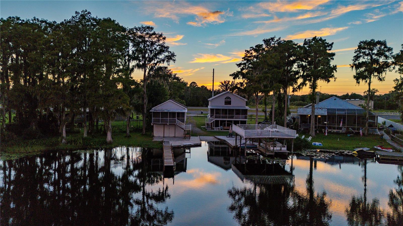 HIGHWAY LAKE ESTATES - Residential