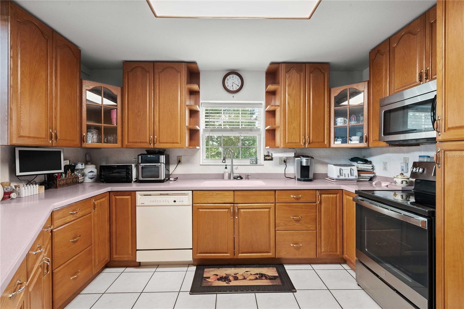 HIGHWAY LAKE ESTATES - Residential