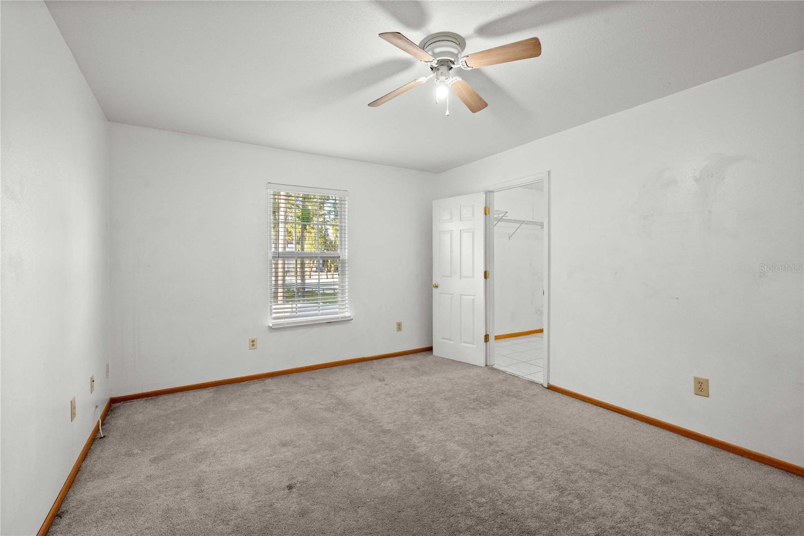 HIGHWAY LAKE ESTATES - Residential