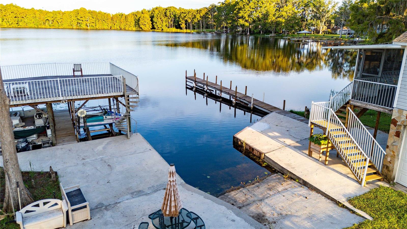 HIGHWAY LAKE ESTATES - Residential