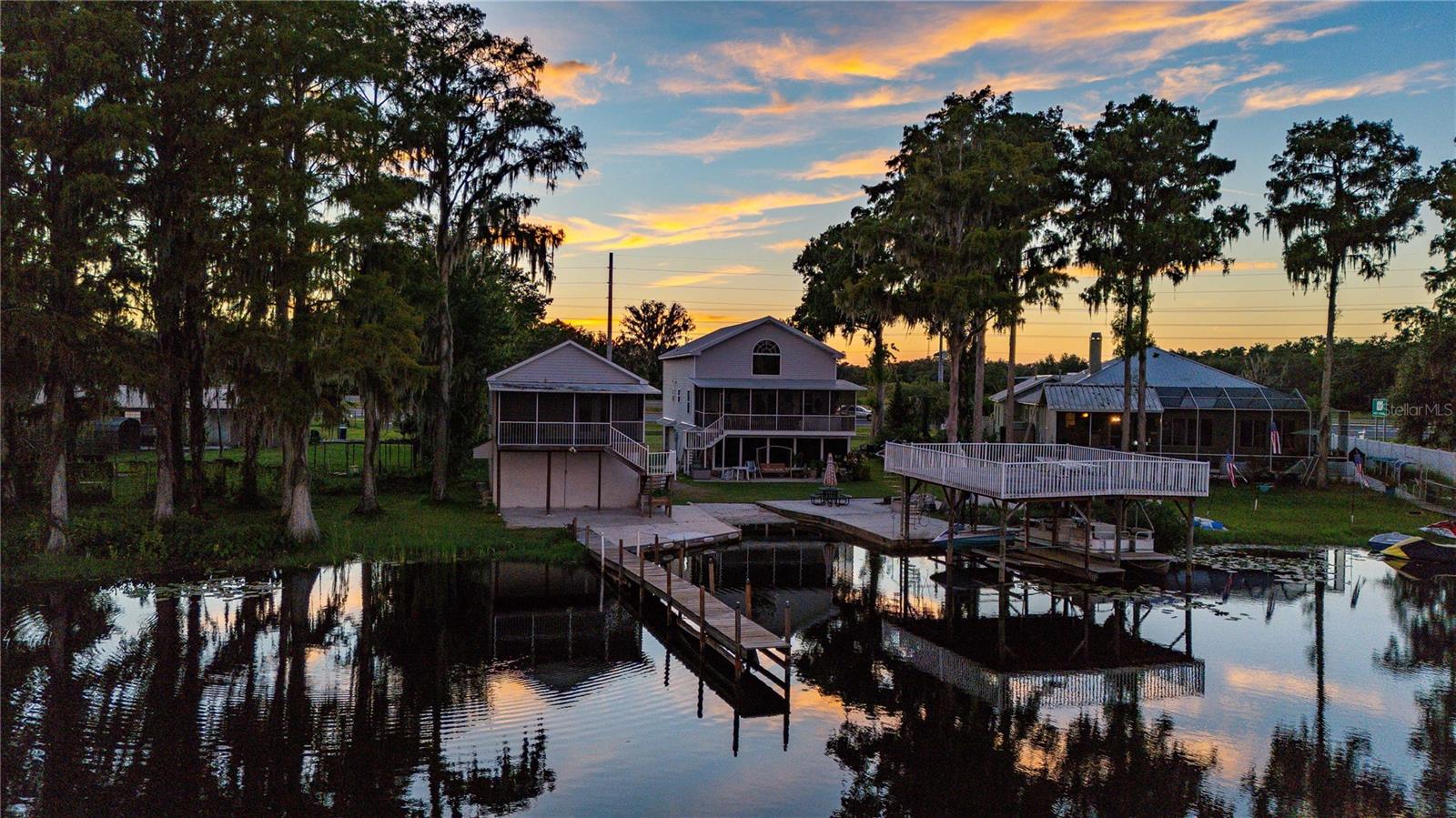 HIGHWAY LAKE ESTATES - Residential