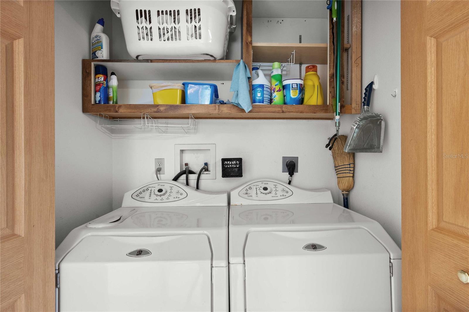 HIGHWAY LAKE ESTATES - Residential