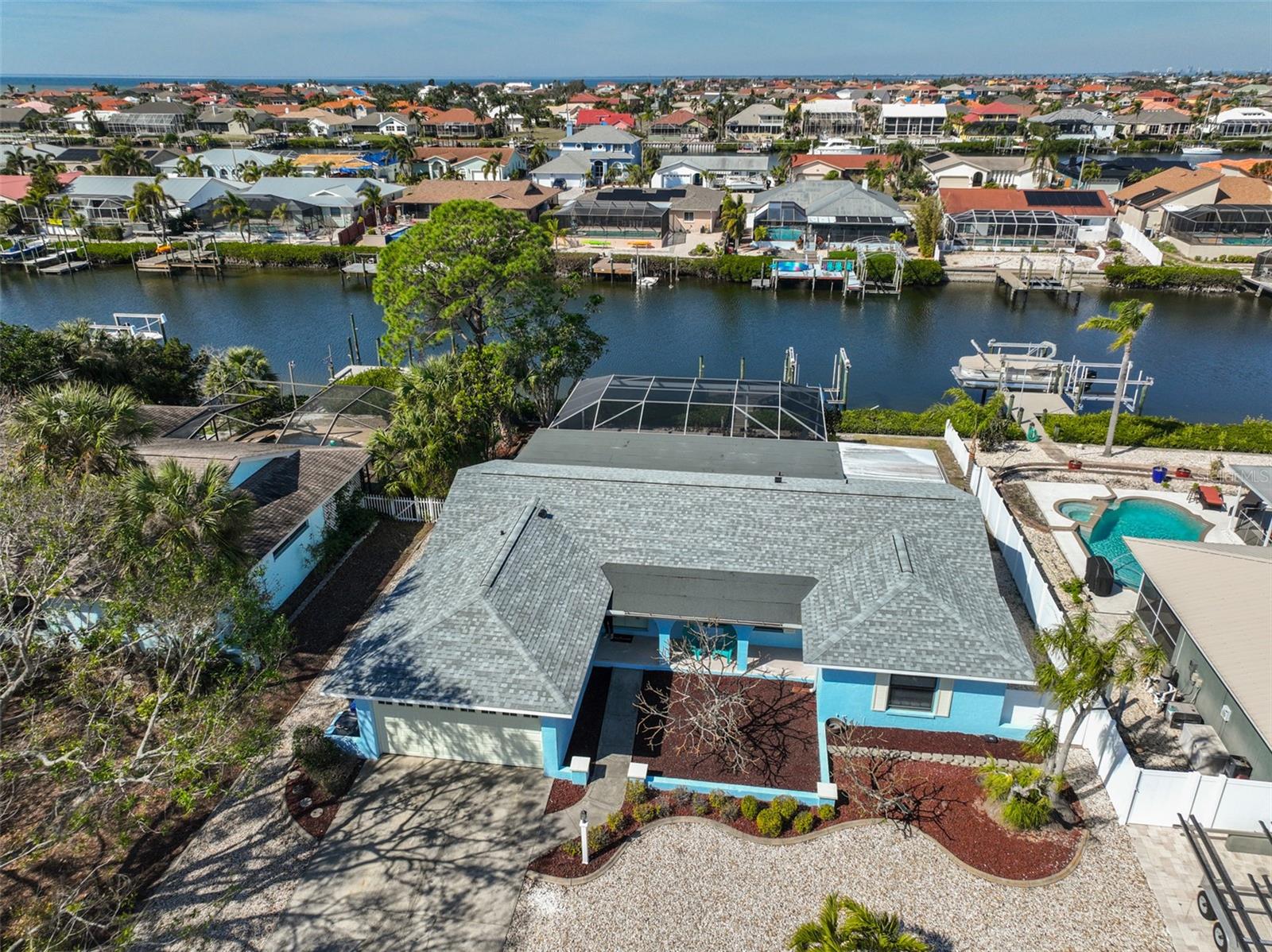 A RESUB OF A POR OF APOLLO - Residential Lease