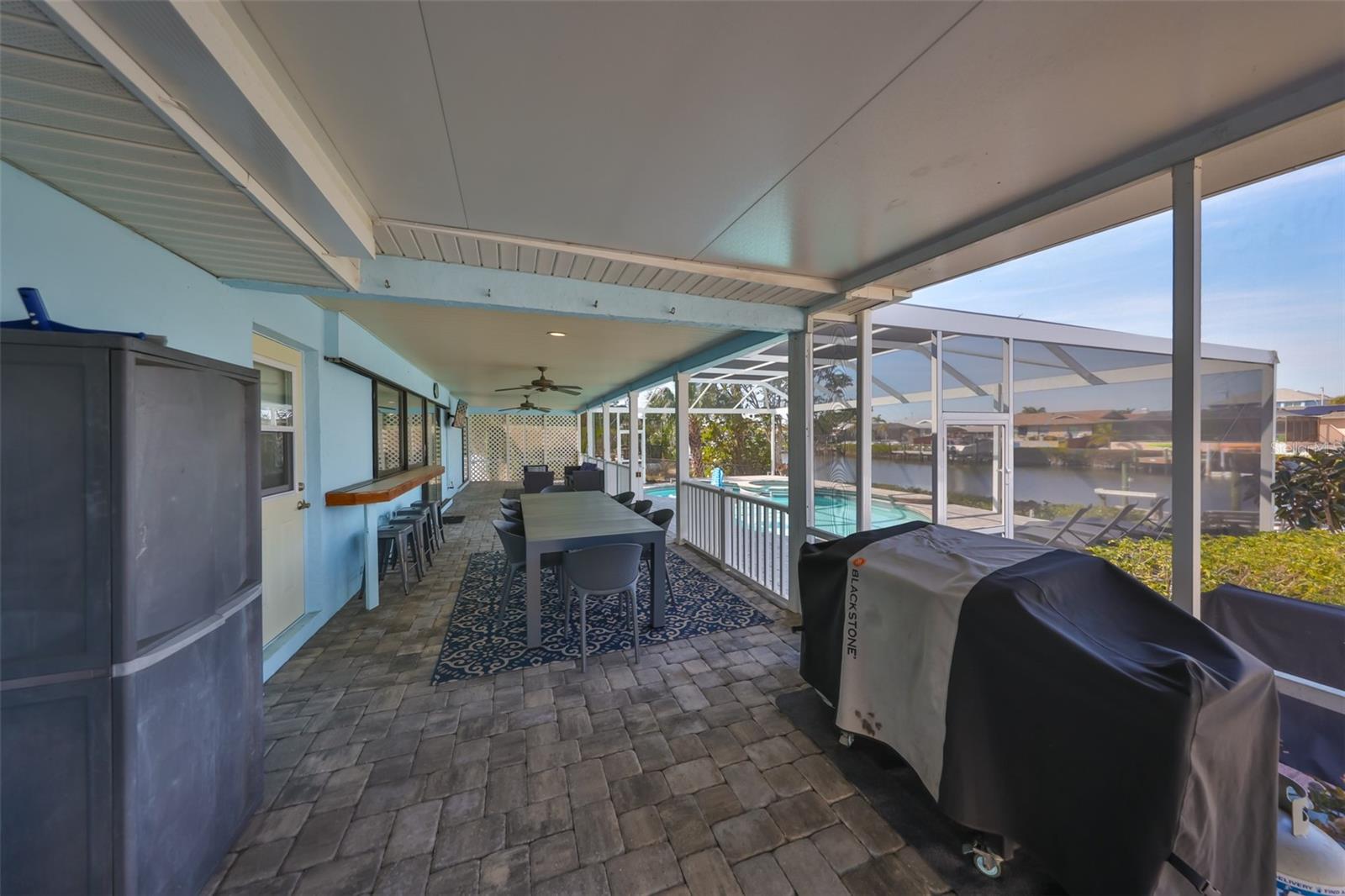 A RESUB OF A POR OF APOLLO - Residential Lease