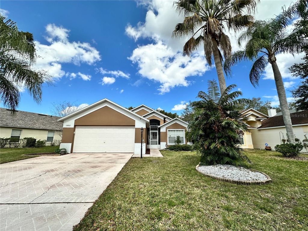 Photo of 10903 Rushwood Way, Clermont, FL 34714 (MLS # O6395814)