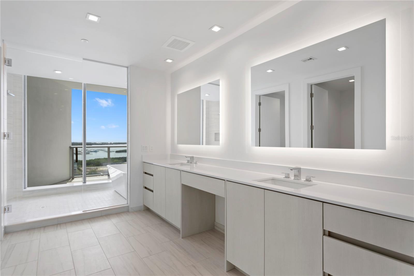 MARINA POINTE EAST A CONDOMINIUM - Residential