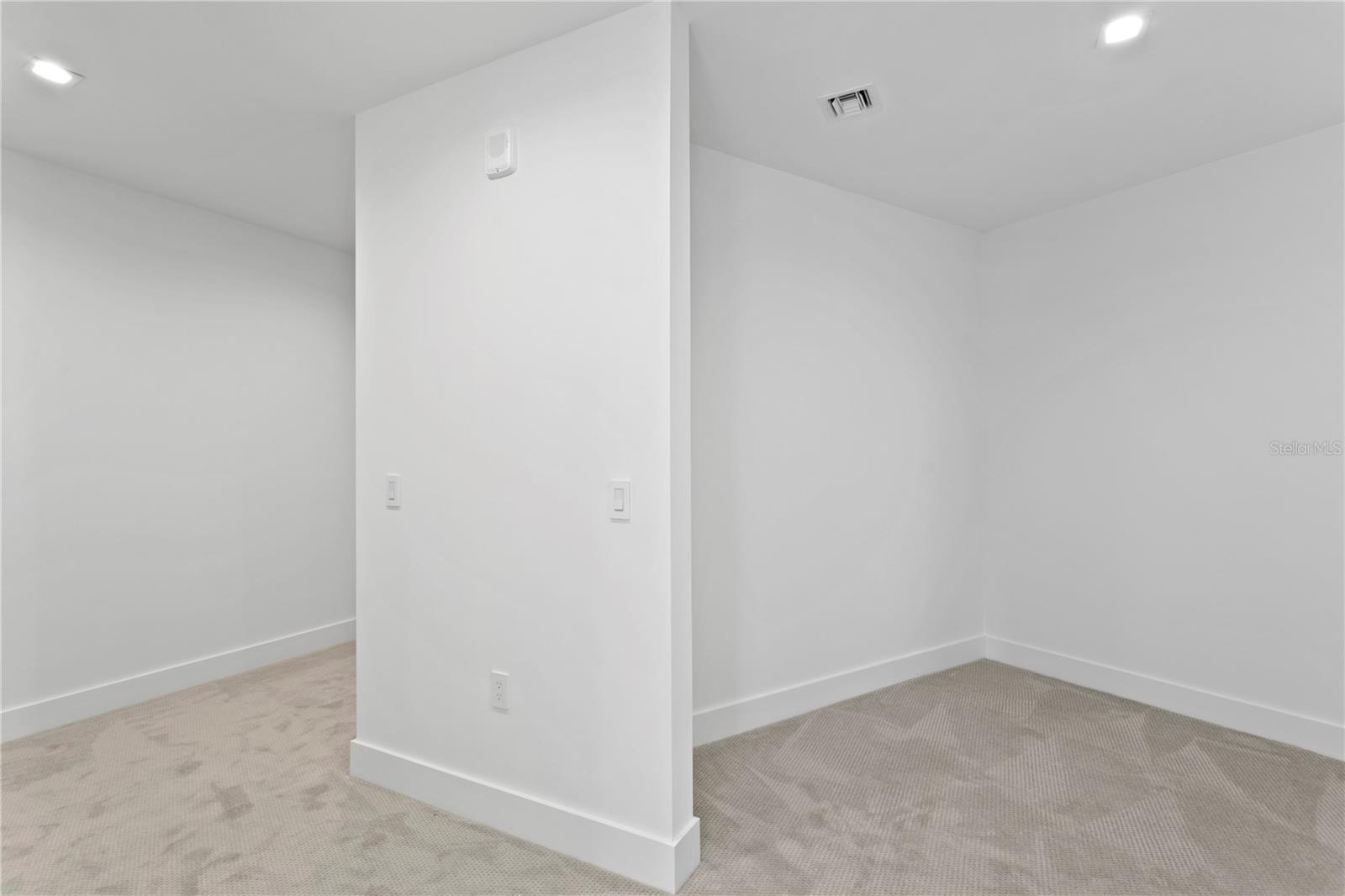 MARINA POINTE EAST A CONDOMINIUM - Residential