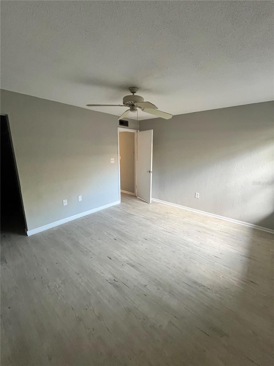 GLENEAGLES I CONDO - Residential