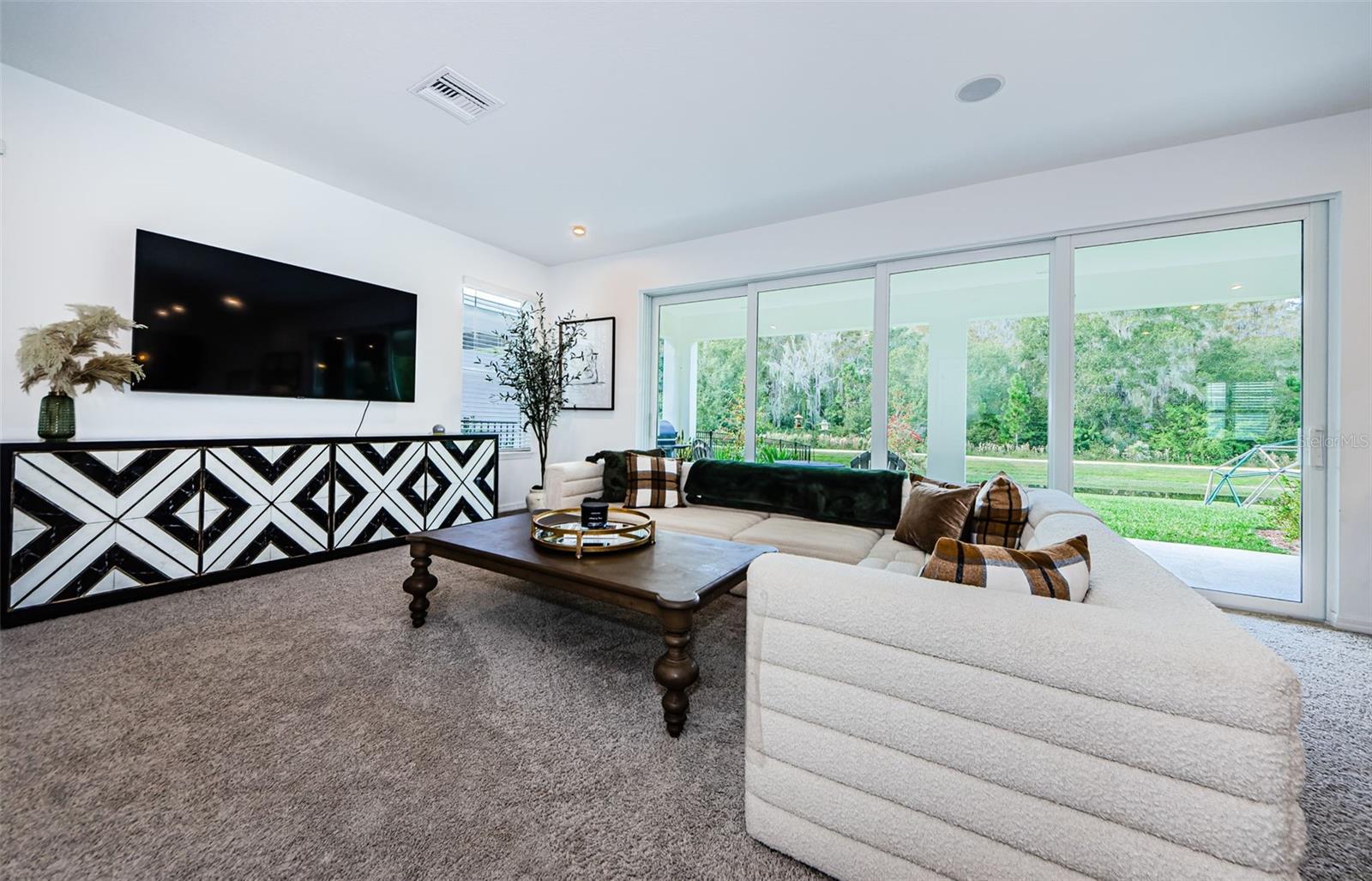 STARKEY RANCH - Residential