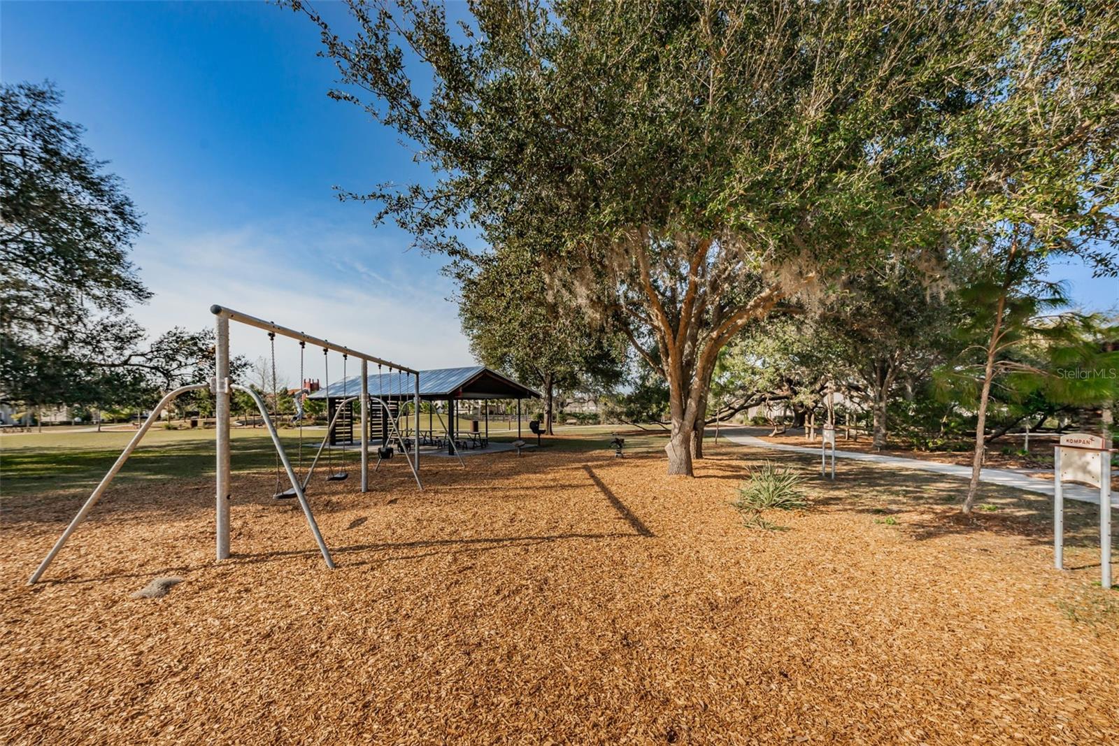 STARKEY RANCH - Residential