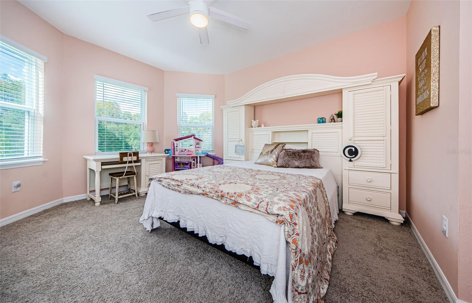 STARKEY RANCH - Residential