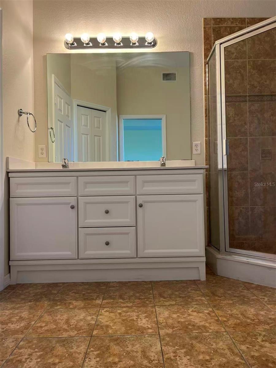 SAIL HARBOUR/HEALTHPARK - Residential