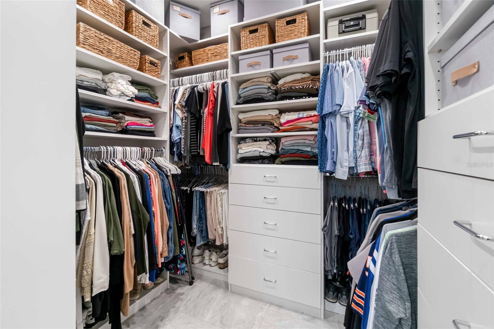 OCEAN VIEW - Residential