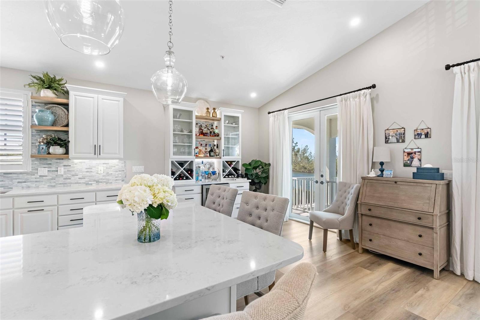 OCEAN VIEW - Residential