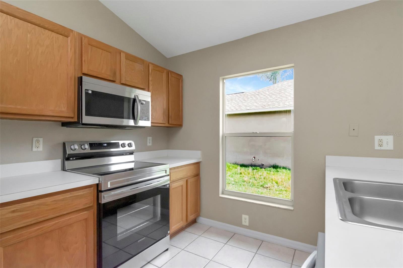 HERITAGE ISLES PH 2E - Residential