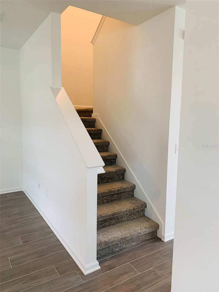 STOREY GROVE - Residential Lease