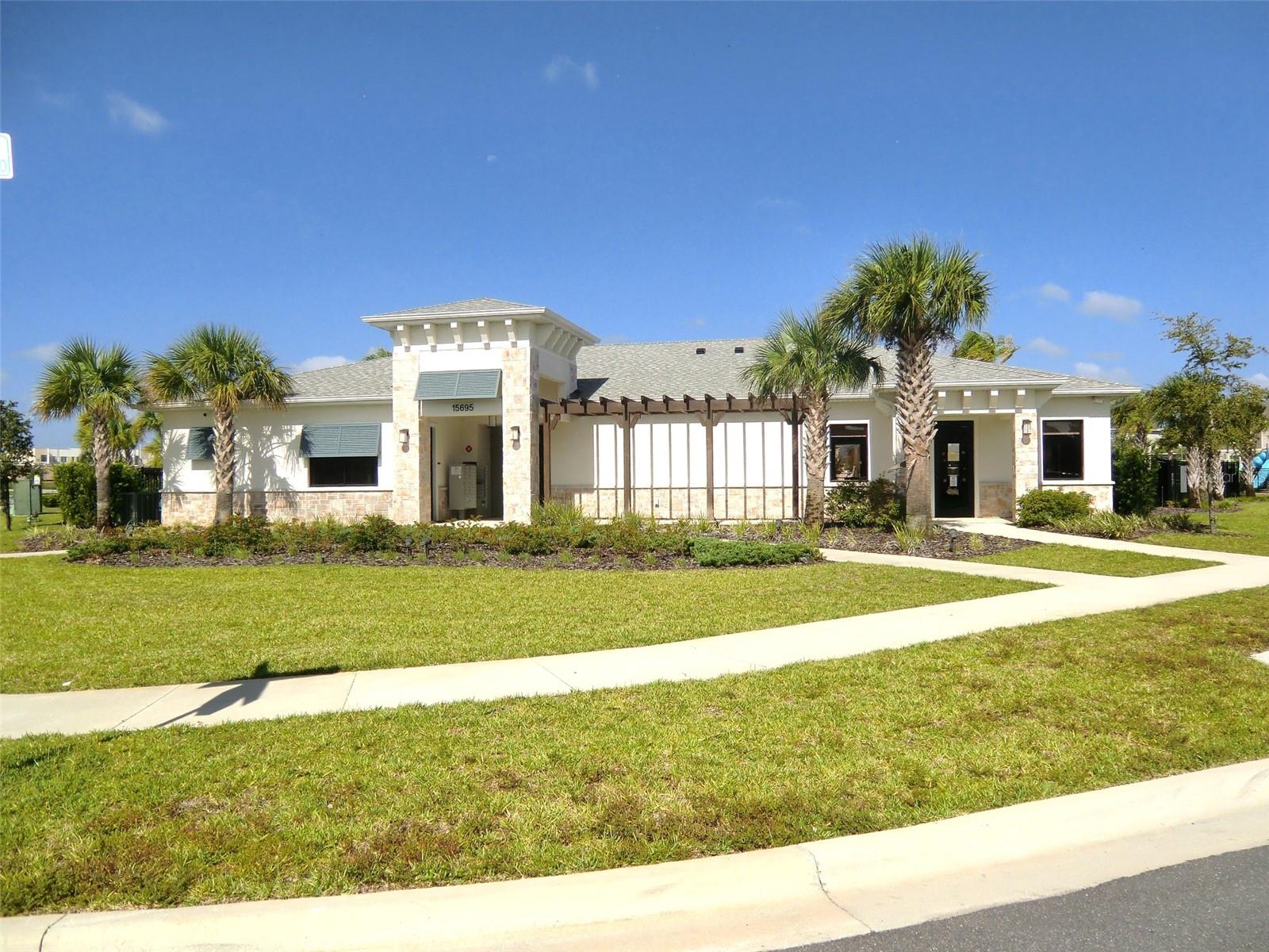 STOREY GROVE - Residential Lease