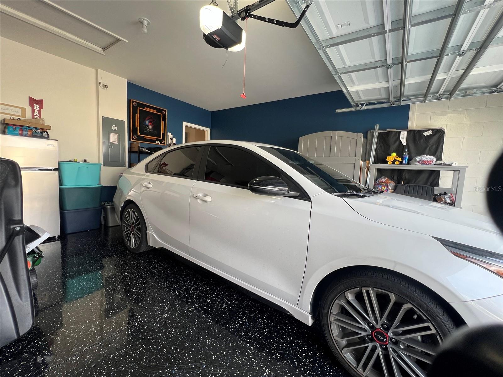 THOMPSON GROVE - Residential