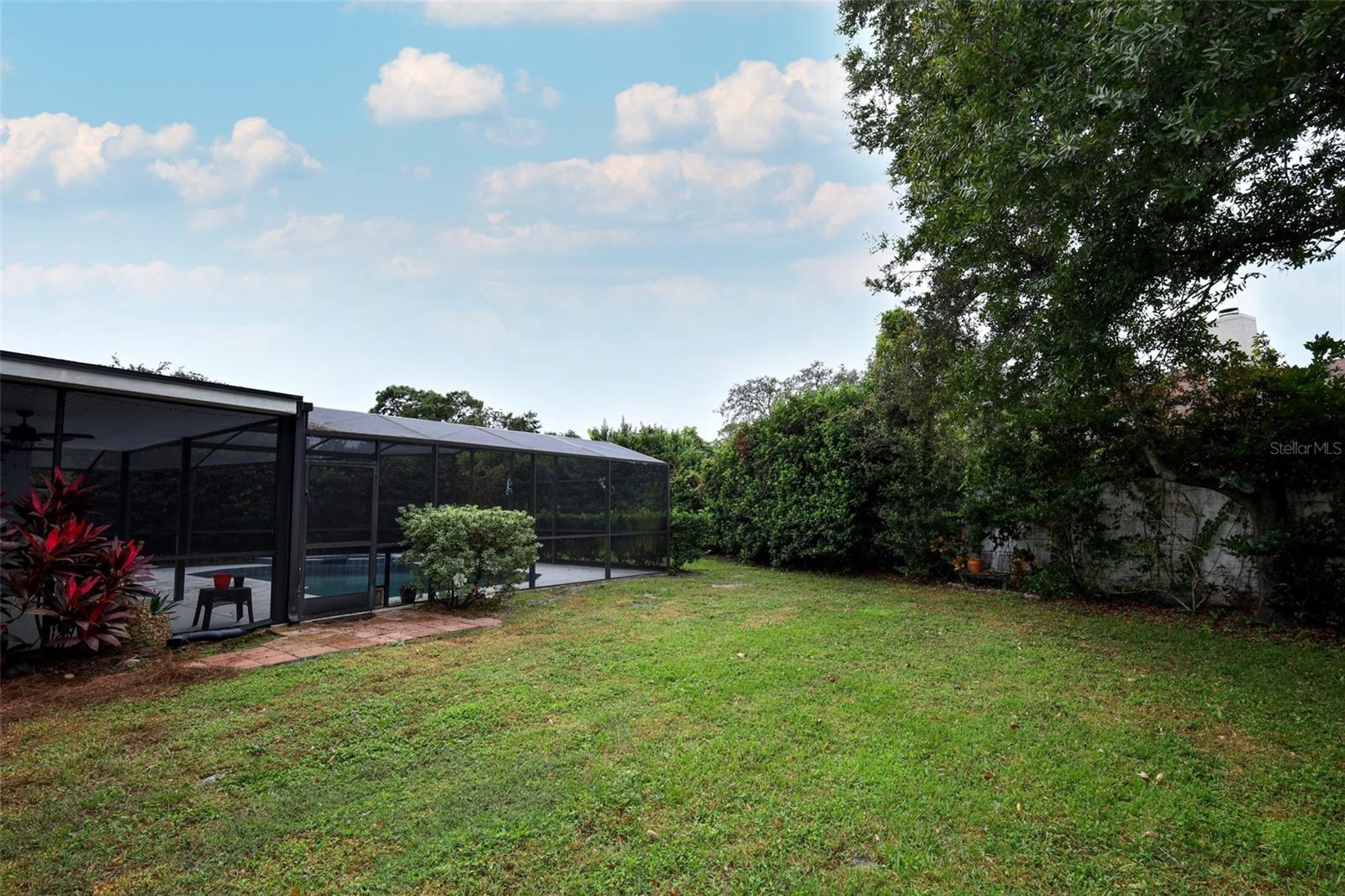 TUSKAWILLA POINT - Residential