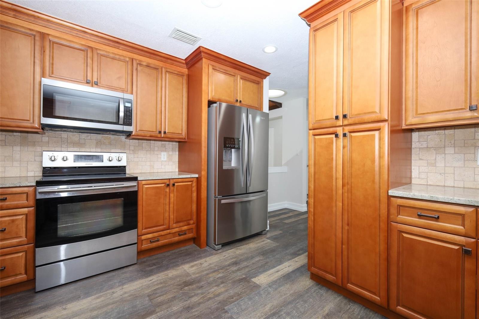 TUSKAWILLA POINT - Residential