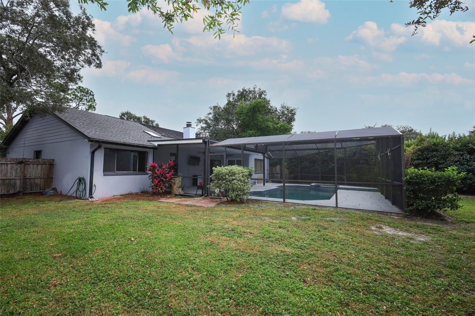 TUSKAWILLA POINT - Residential