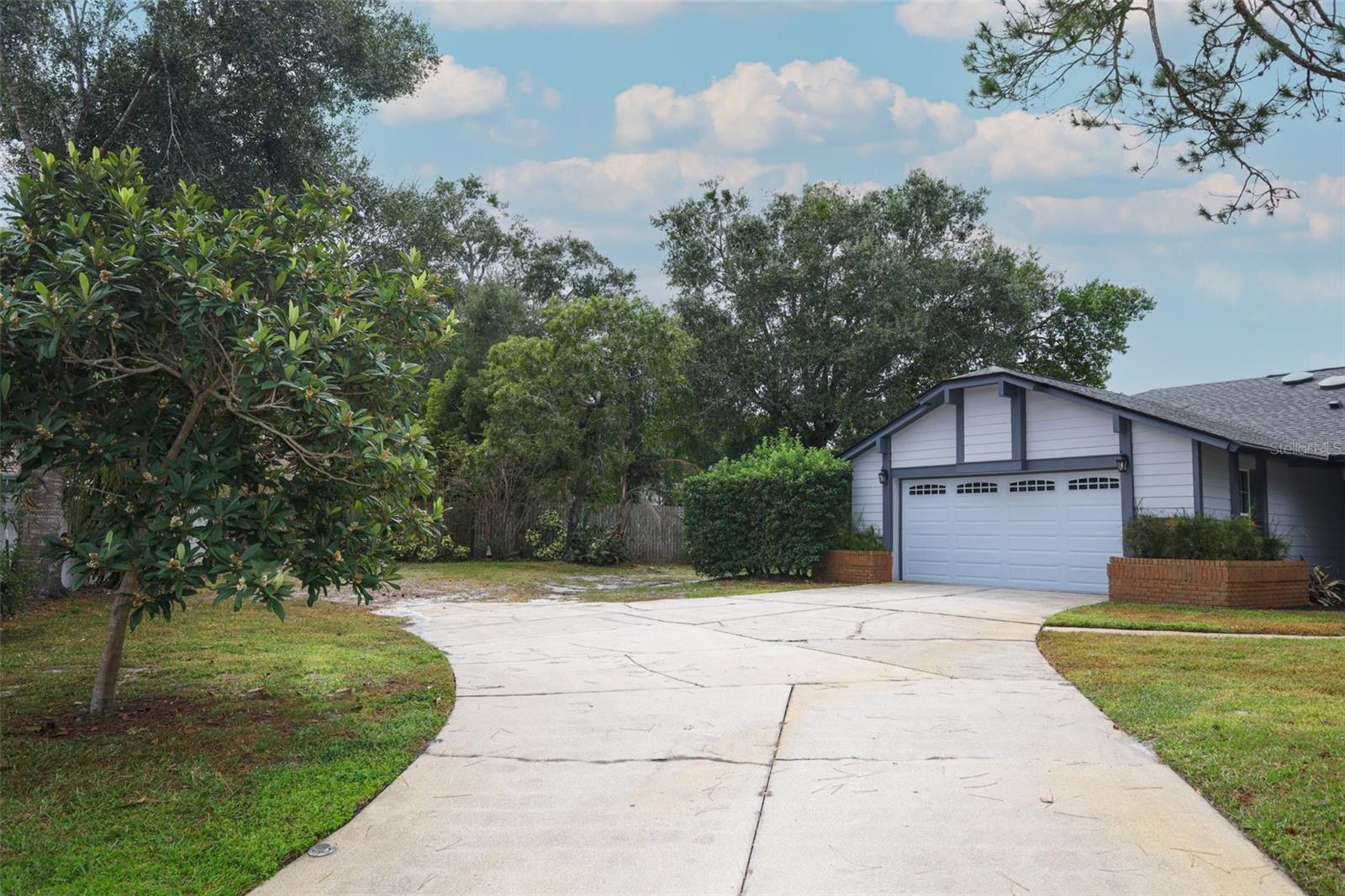 TUSKAWILLA POINT - Residential