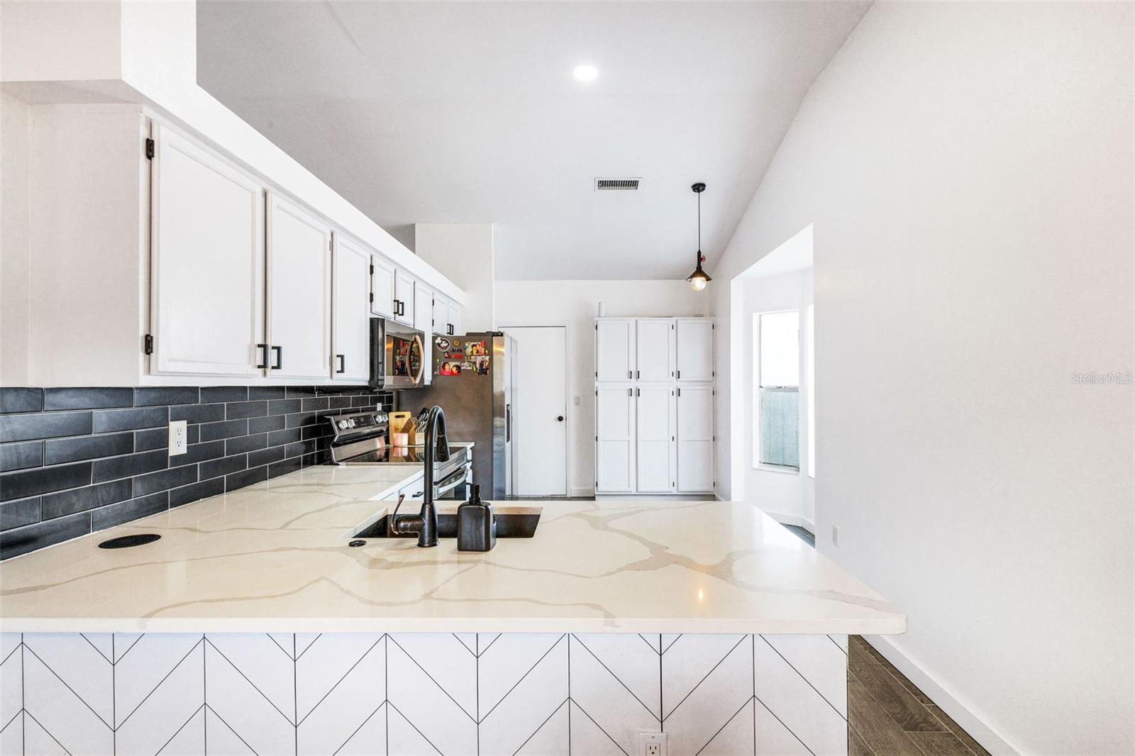 BRADEN RIVER LAKES - Residential