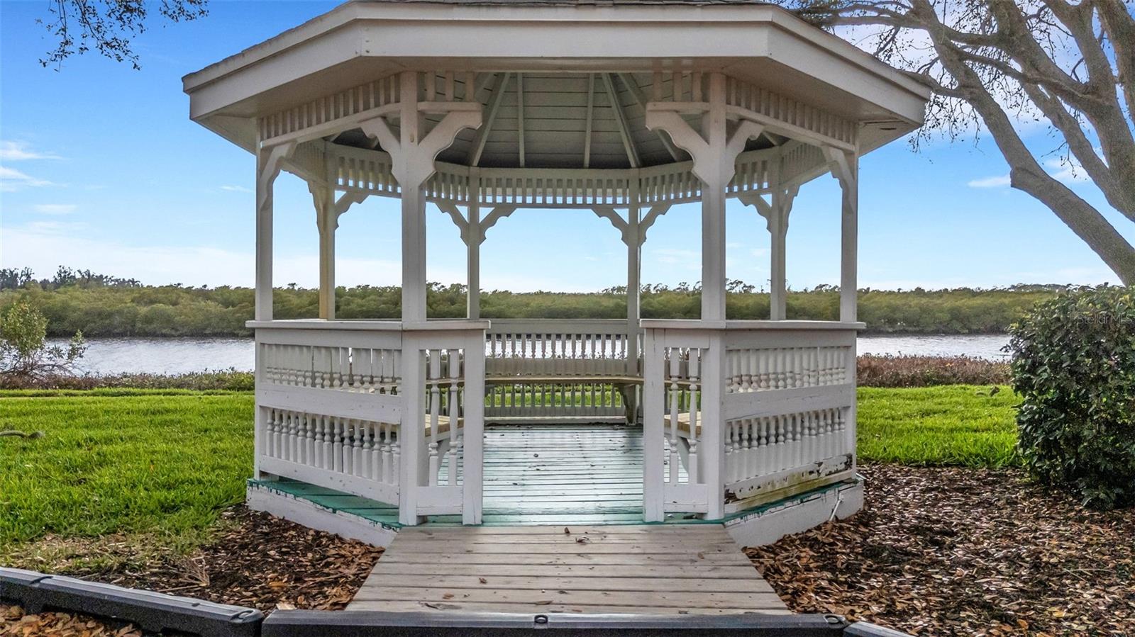 BRADEN RIVER LAKES - Residential